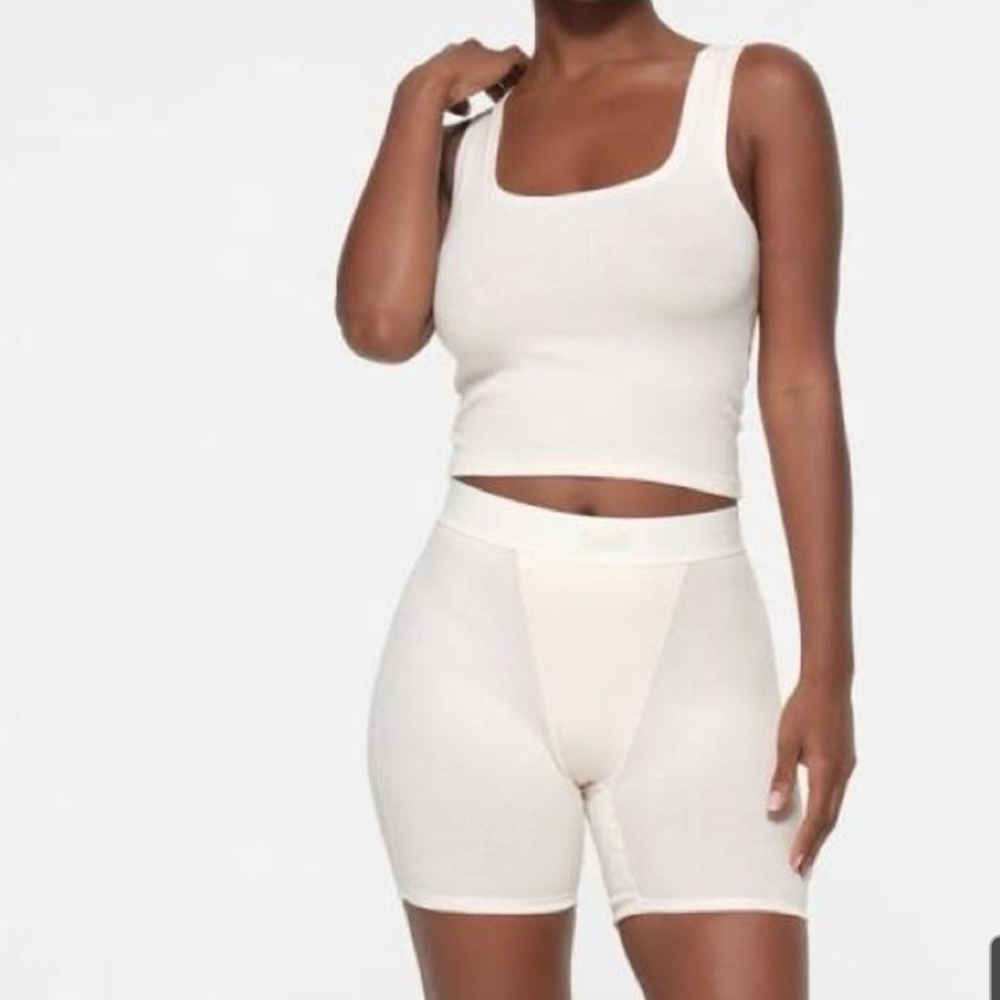 Cato Women's Cream Shapewear Set